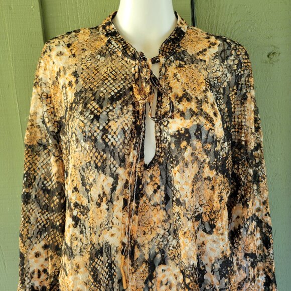 NWT FREE PEOPLE Out For The Night Snakeskin Print Top Medium M - Picture 3 of 5